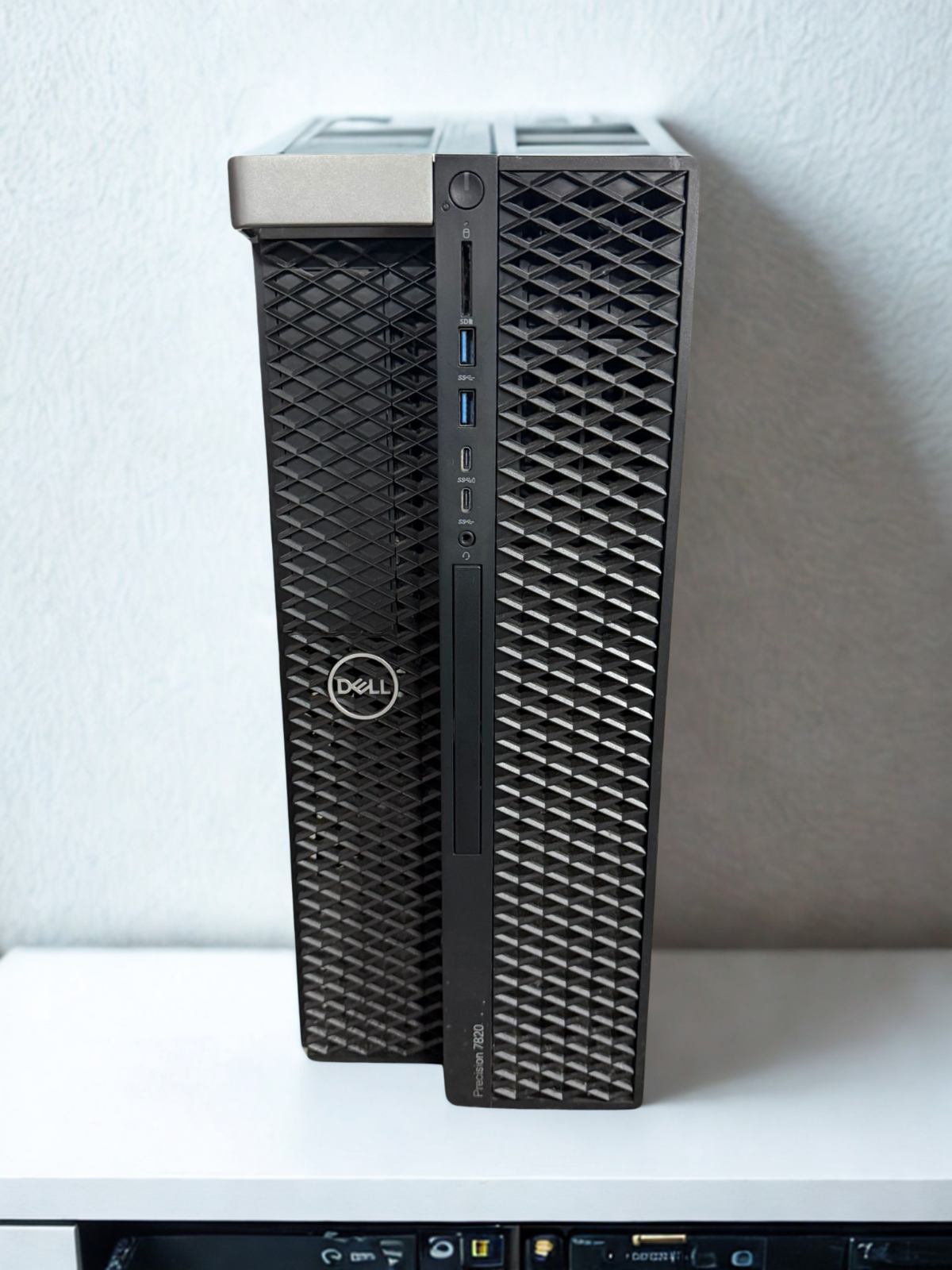 DELL WORKSTATION PRECISION T7820 XEON SILVER 4112 RAM 32GB SSD NVIDIA WIN 11 PRO